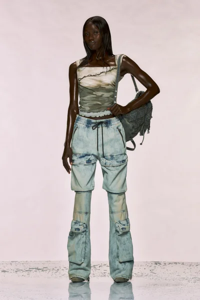 Look 24